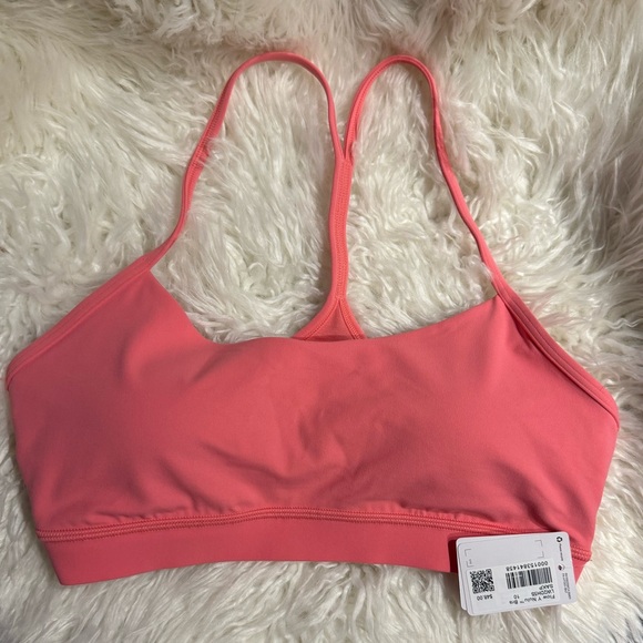 lululemon athletica Other - Lululemon Flow Y Nulu Bra